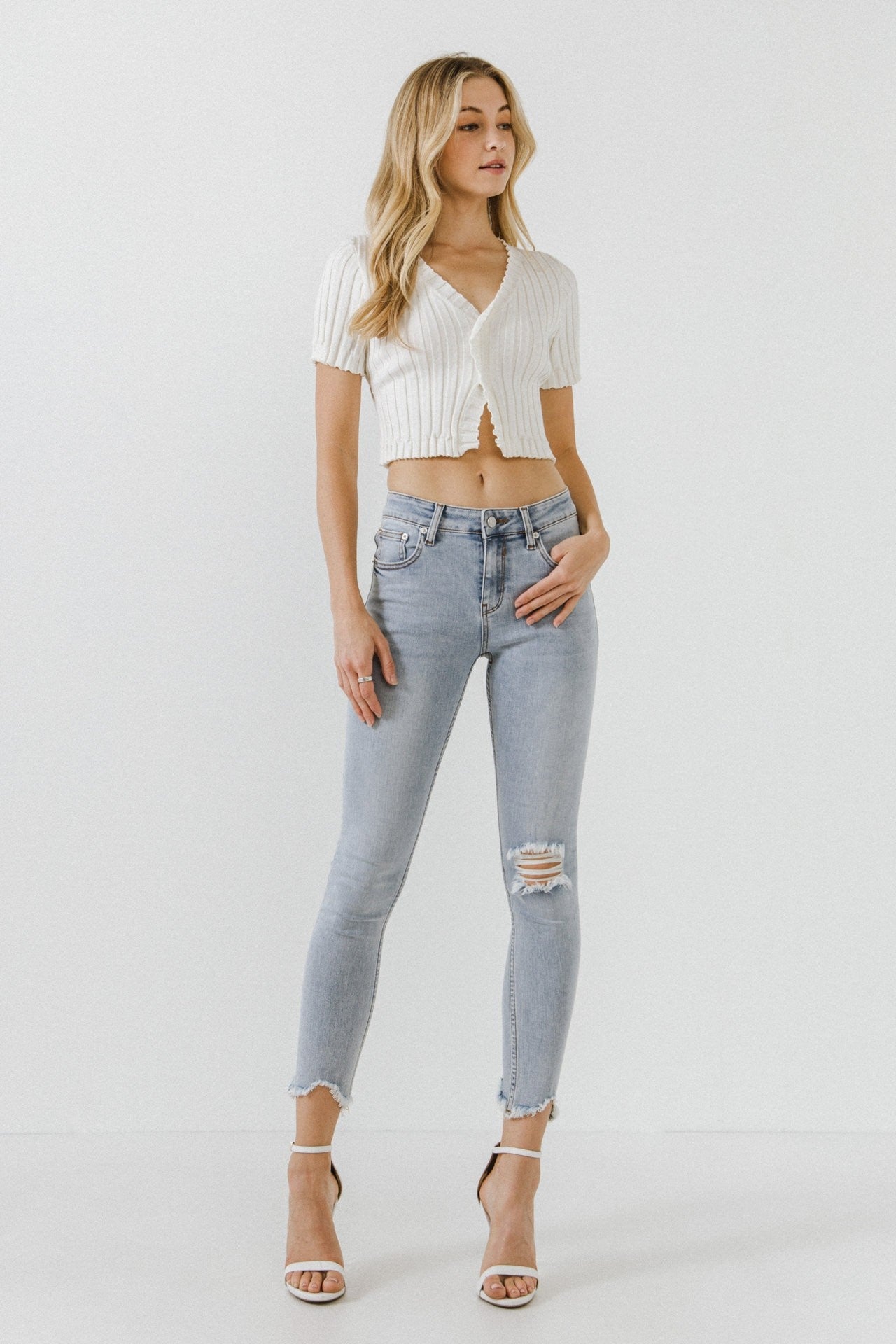 MICHELA Distressed Light Denim